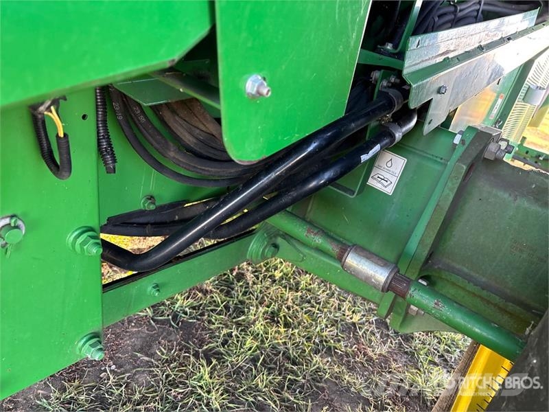 John Deere 9870 STS Mähdrescher