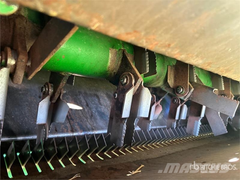 John Deere 9870 STS Зернозбиральні комбайни