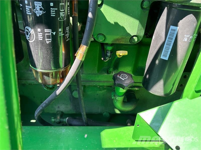 John Deere 9870 STS Зернозбиральні комбайни