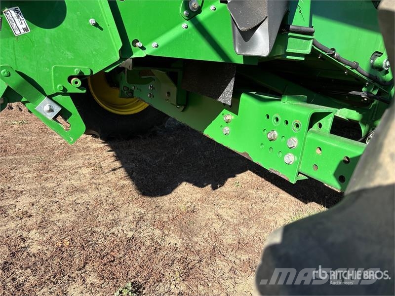John Deere 9870 STS Mähdrescher