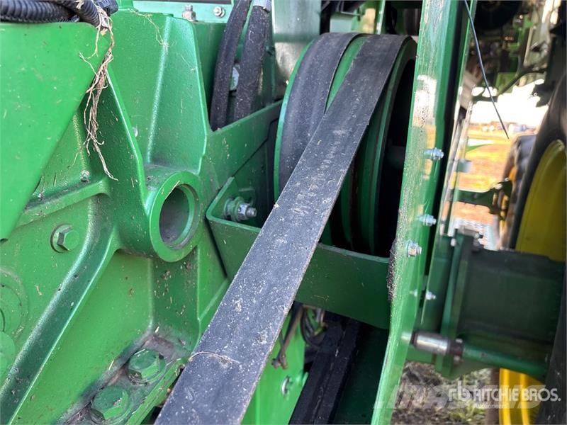 John Deere 9870 STS Mähdrescher