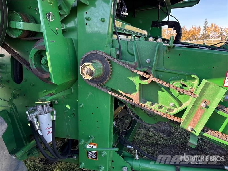 John Deere 9870 STS Mähdrescher