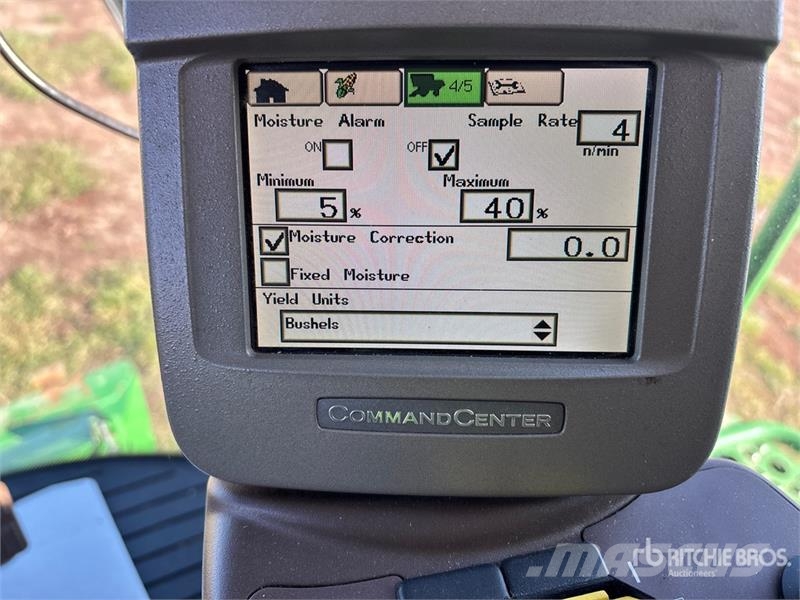 John Deere 9870 STS Mähdrescher