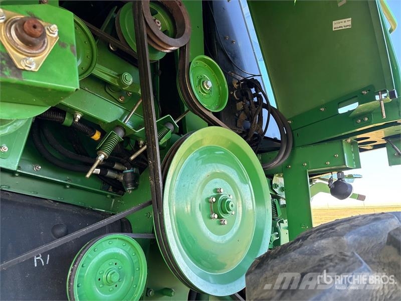 John Deere 9870 STS Mähdrescher