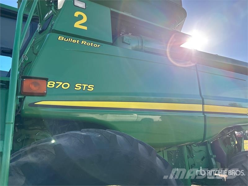 John Deere 9870 STS Mähdrescher