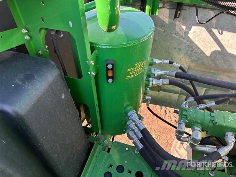John Deere 9870 STS Mähdrescher