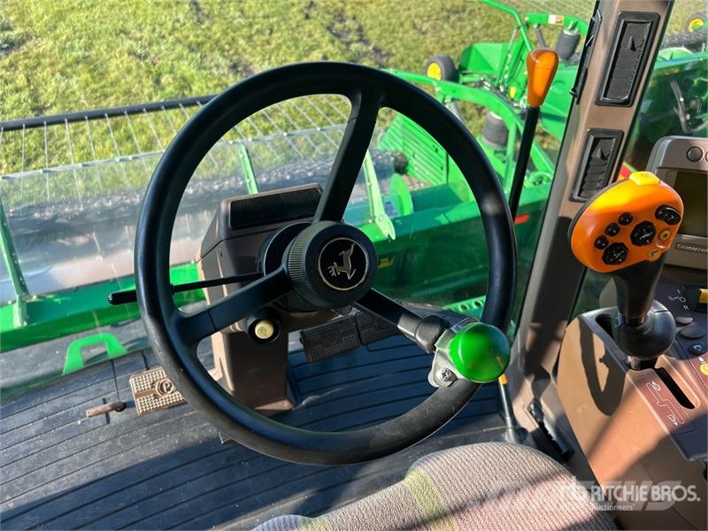 John Deere 9870 STS Зернозбиральні комбайни
