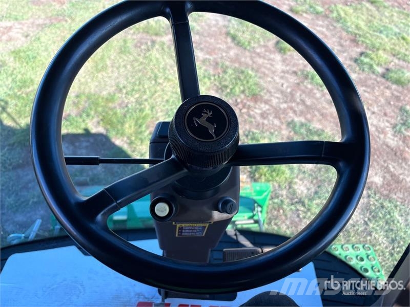 John Deere 9870 STS Mähdrescher