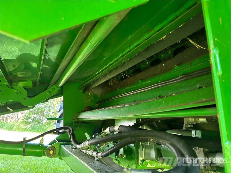 John Deere 9870 STS Зернозбиральні комбайни