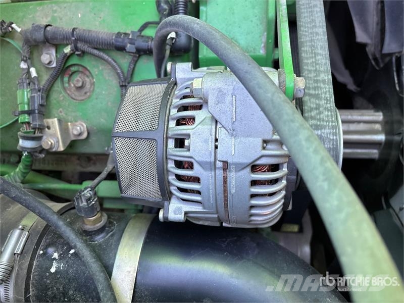 John Deere 9870 STS Mähdrescher