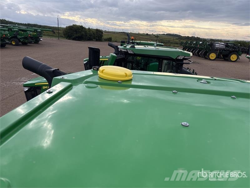 John Deere 9RX 590 Signature Edition Track Tractor Traktoren