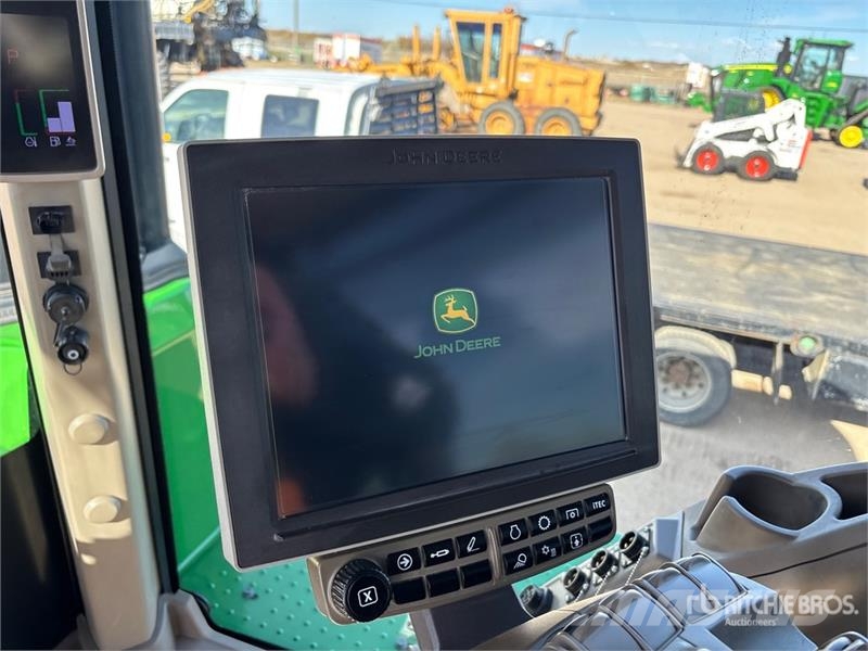 John Deere 9RX 640 Signature Edition Track Tractor Traktorer