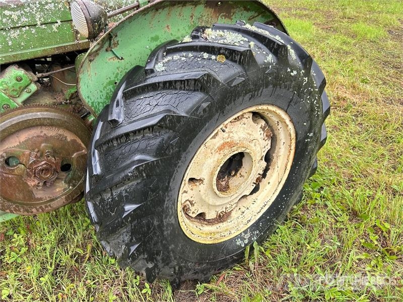 John Deere A Traktoriai
