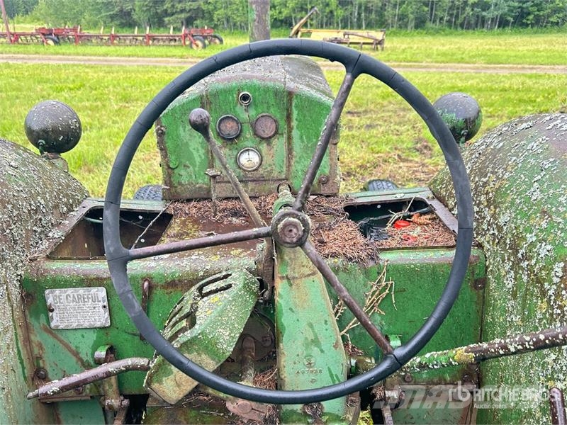 John Deere A Traktoriai