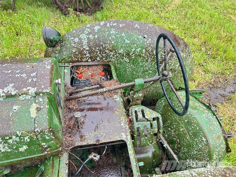 John Deere A Traktoriai