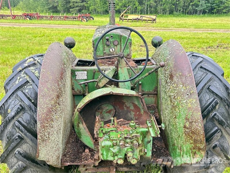 John Deere A Traktoriai