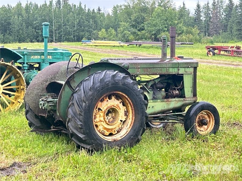 John Deere A Traktoriai