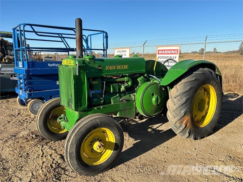 John Deere A0 2WD Wide Front Antique Tractor Traktori
