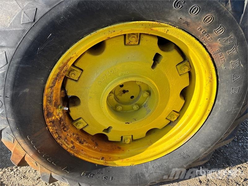 John Deere A0 2WD Wide Front Antique Tractor Traktori