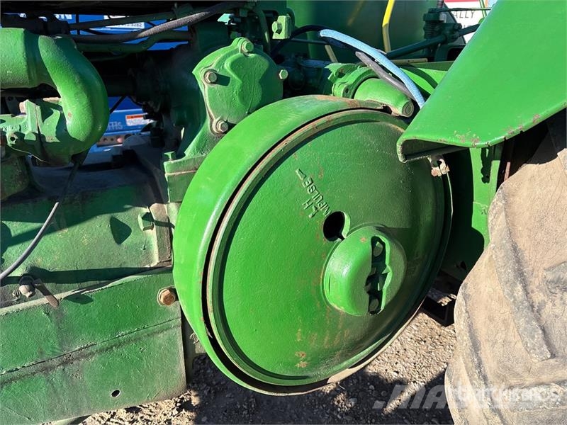 John Deere A0 2WD Wide Front Antique Tractor Traktori