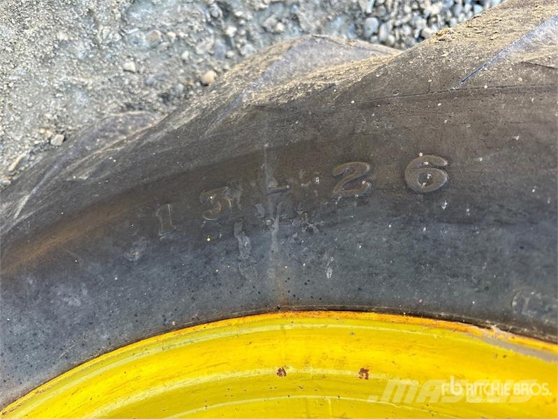 John Deere A0 2WD Wide Front Antique Tractor Traktori