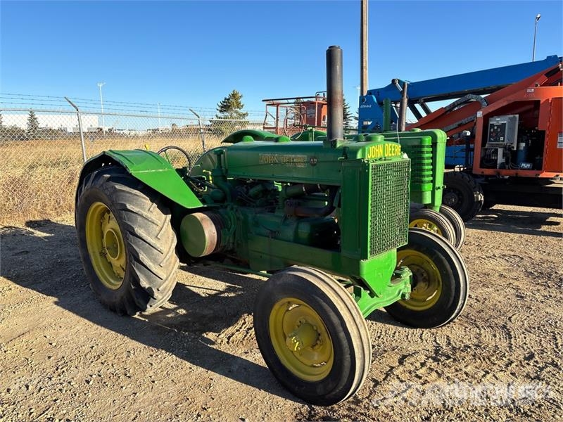 John Deere A0 2WD Wide Front Antique Tractor Traktori