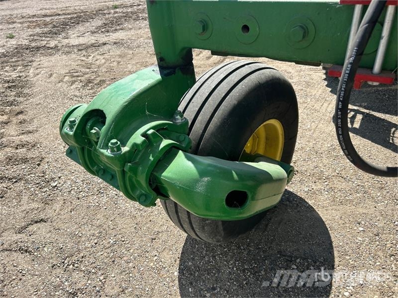 John Deere A400 Swather Windrower Sakupljači