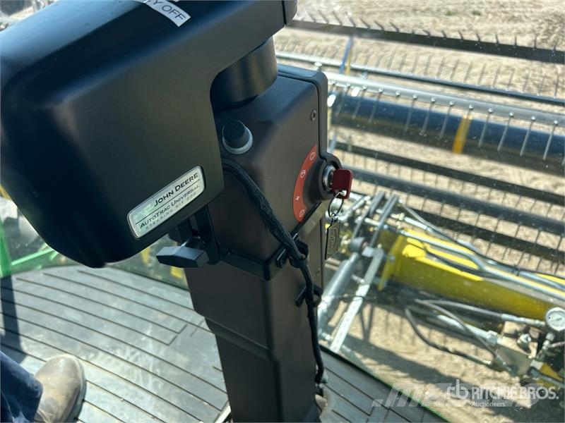 John Deere A400 Swather Windrower Sakupljači