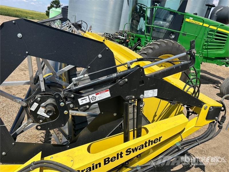 John Deere A400 Swather Windrower Sakupljači