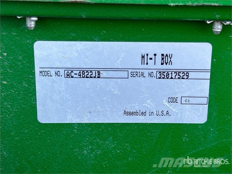 John Deere AC-4822JB Job Site Box Muud osad