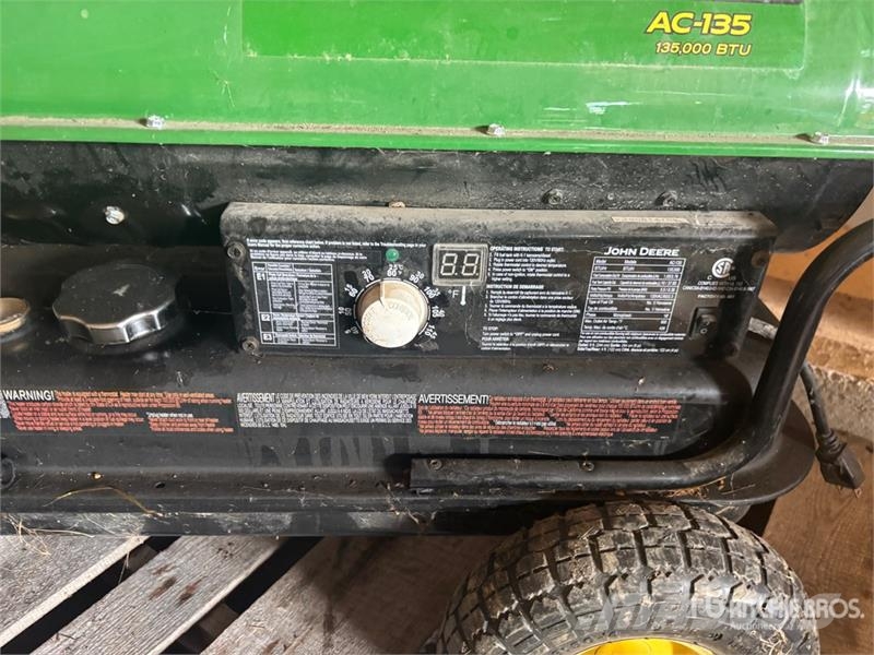 John Deere AC135 135000 BTU Space Heater Heating and thawing equipment