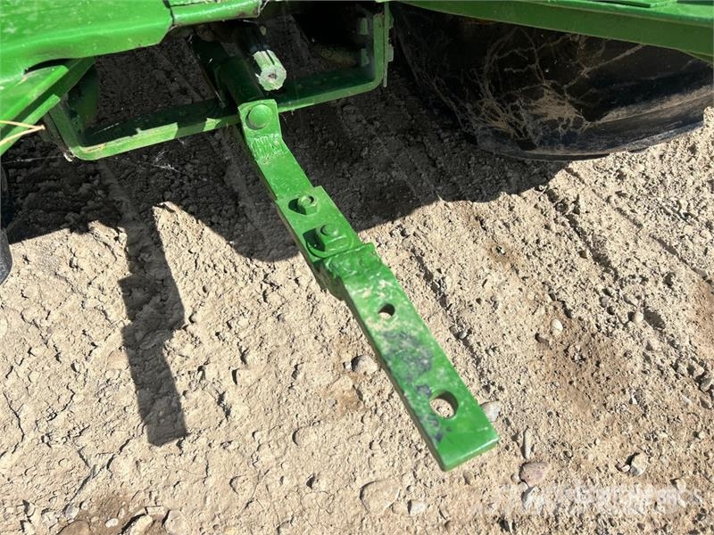 John Deere AR 2WD Antique Tractor Traktori