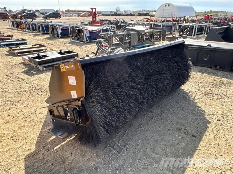 John Deere BA840 84 in Skid Steer Broom Ψήκτρες
