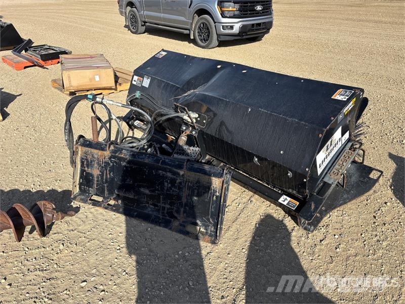 John Deere BA84C 84 in Skid Steer Broom Четки