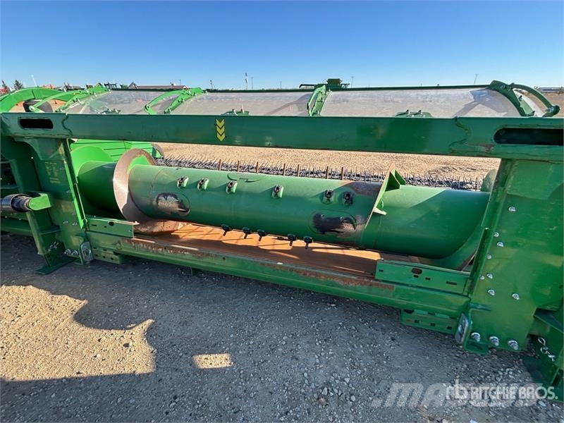 John Deere BP15 15 ft Belt Combine Pickup Header Testate per mietitrebbie