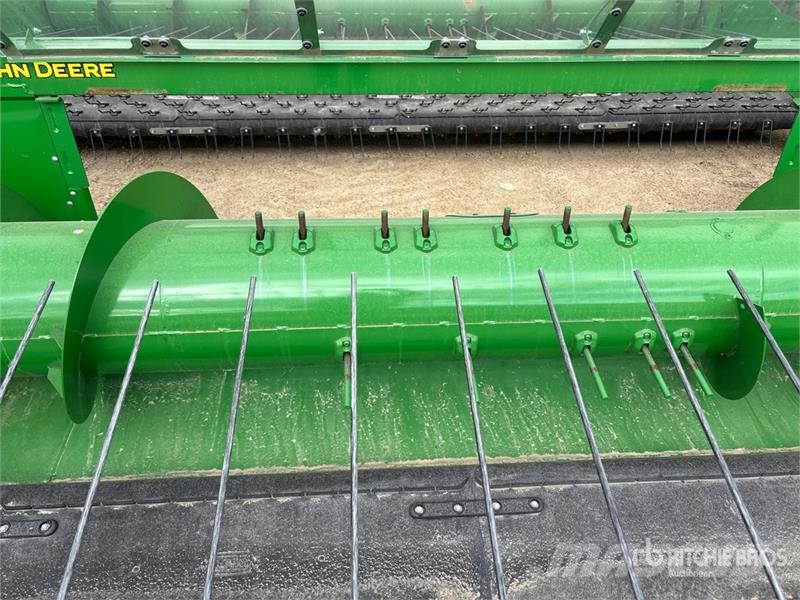John Deere BP15 15 ft Combine Pickup Header Testate per mietitrebbie