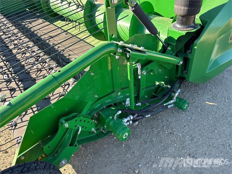 John Deere BP15 15 ft Combine Pickup Header Glave hederi za kombajne