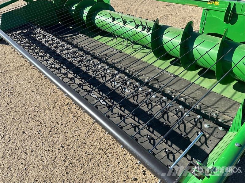 John Deere BP15 15 ft Combine Pickup Header Glave hederi za kombajne