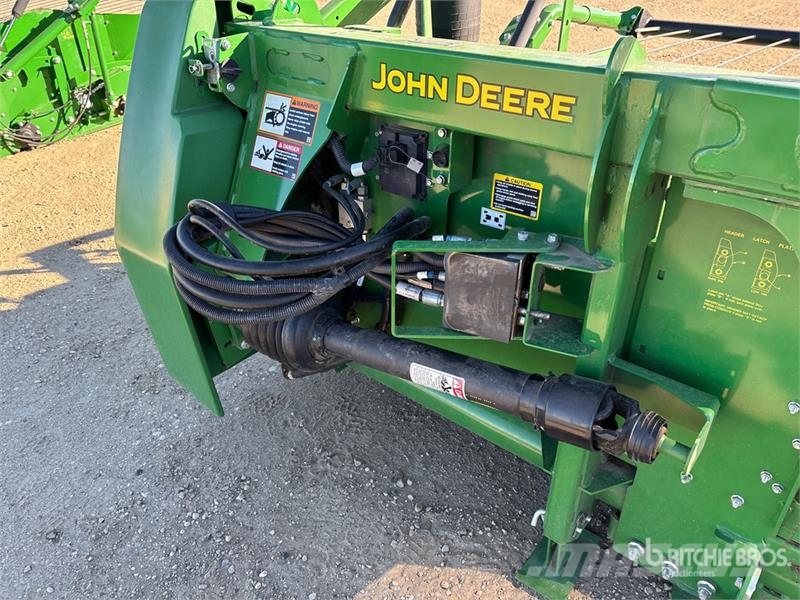 John Deere BP15 15 ft Combine Pickup Header Glave hederi za kombajne