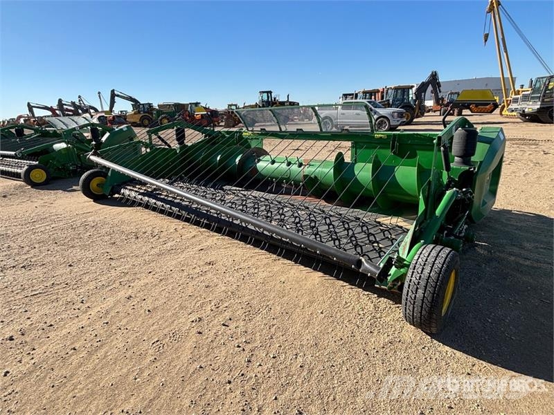 John Deere BP15 15 ft Belt Combine Pickup Header Kombájn adapterek