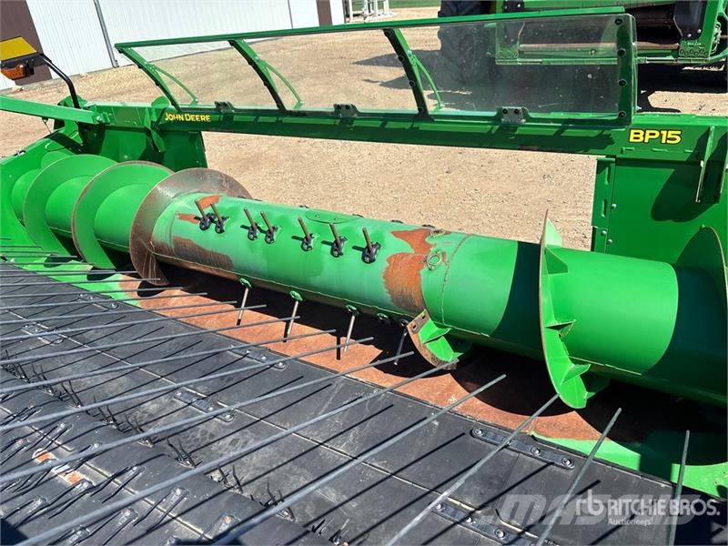 John Deere BP15 15 ft Combine Pickup Header Maaidorser aanbouwdelen