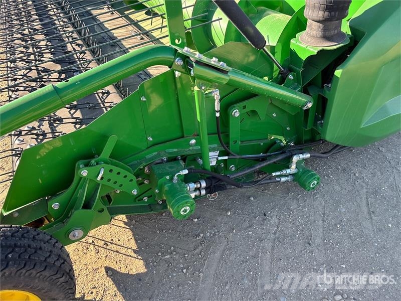 John Deere BP15 15 ft Combine Pickup Header Glave hederi za kombajne