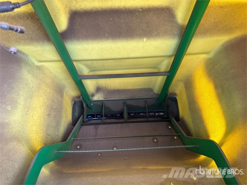 John Deere C850 Mechanické sejačky