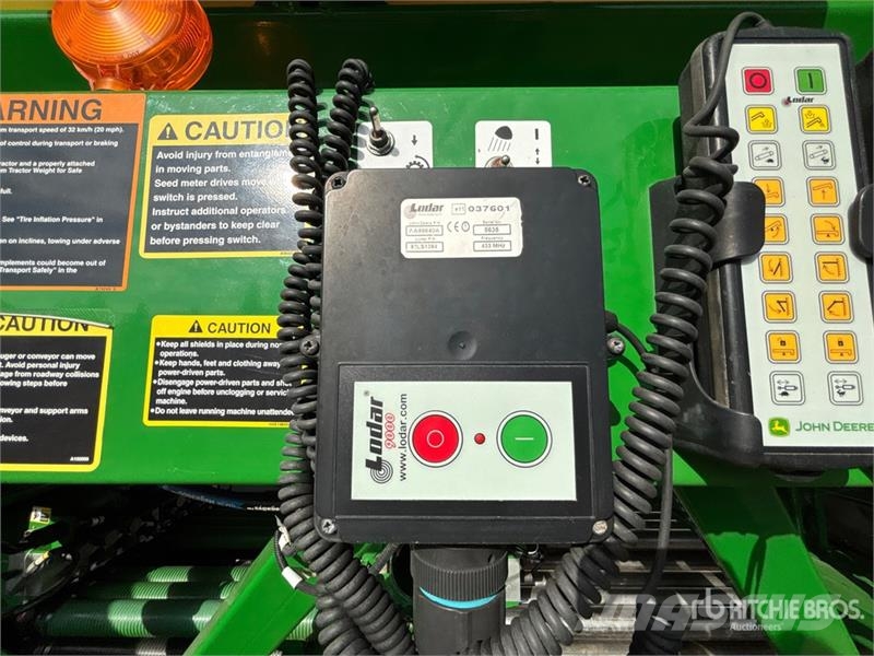 John Deere C850 Mechanické sejačky