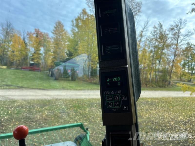 John Deere CTS II Combine Harvester Skurtreskere
