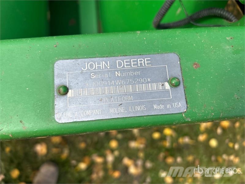 John Deere CTS II Combine Harvester Skurtreskere