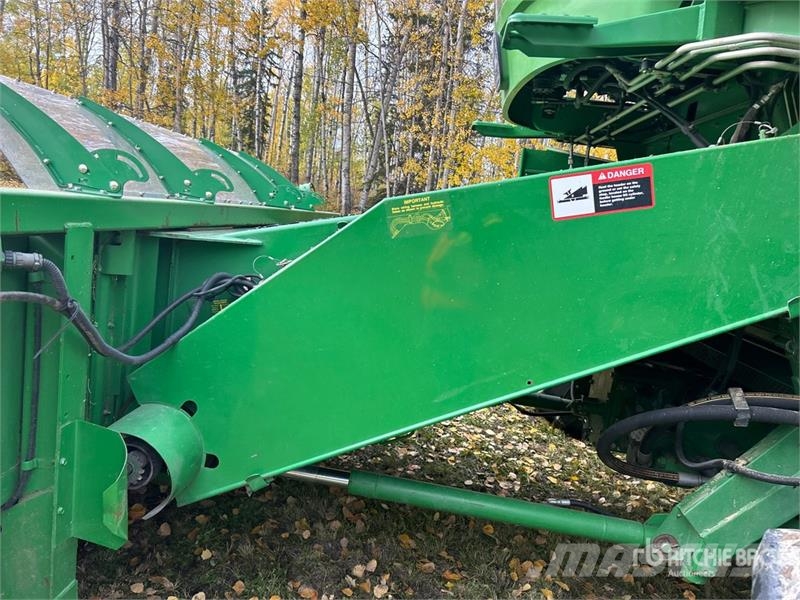 John Deere CTS II Combine Harvester Skurtreskere