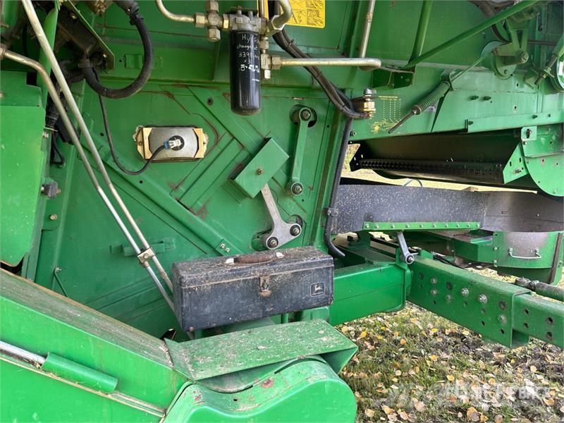 John Deere CTS II Combine Harvester Skurtreskere