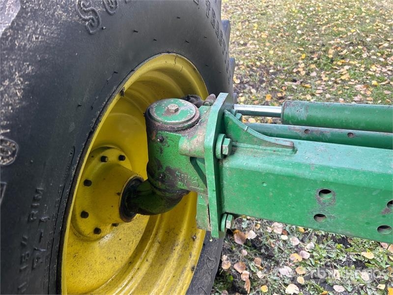 John Deere CTS II Combine Harvester Skurtreskere
