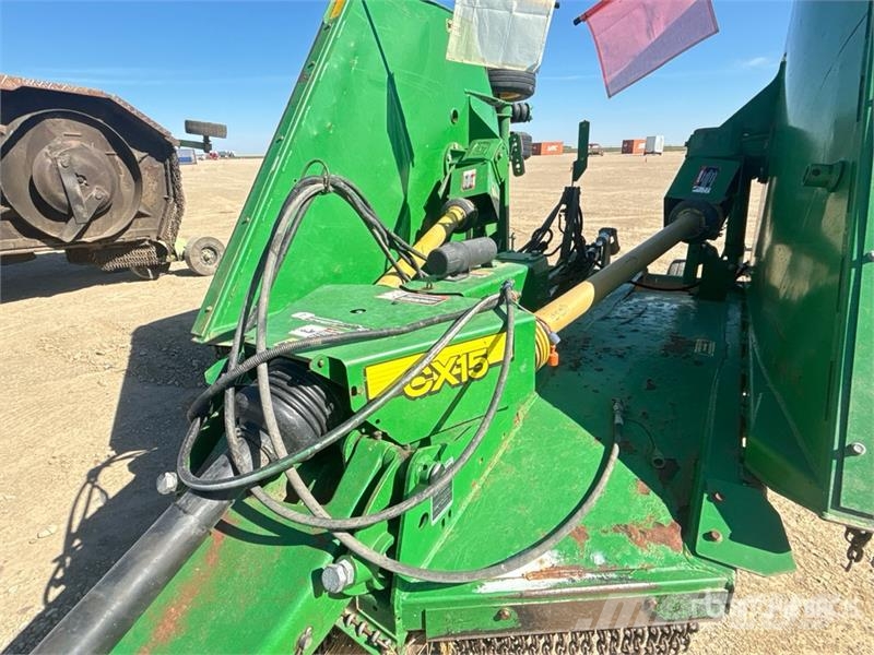 John Deere CX15 15 ft Flex Wing Rotary Cutter معدات جز نباتات البطاطس المتيبسة